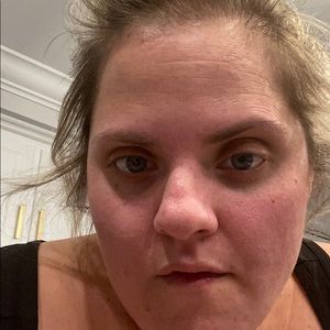 Meet your Posher, Jenn